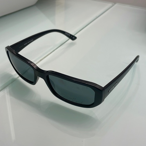 SOLD ▪️Post Malone x Arnette Sunglasses - Picture 4 of 9